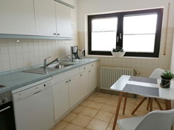 Ihre Küche mit Essbereich